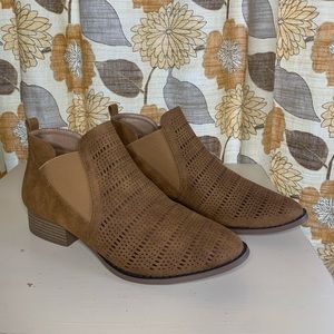 “Restricted” Ankle Boots // size 11